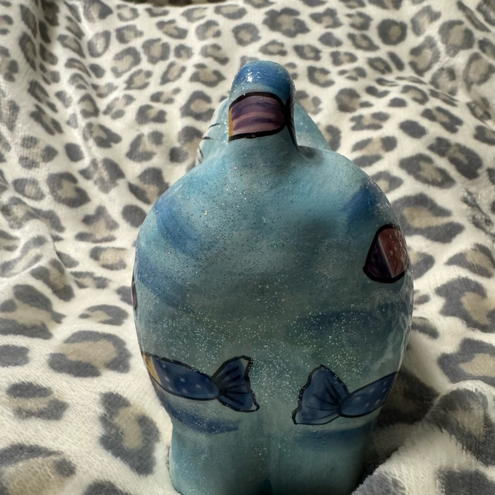 Blue Cat Figurine with Colorful Fish piggy bank missing plug - Picture 7 of 8